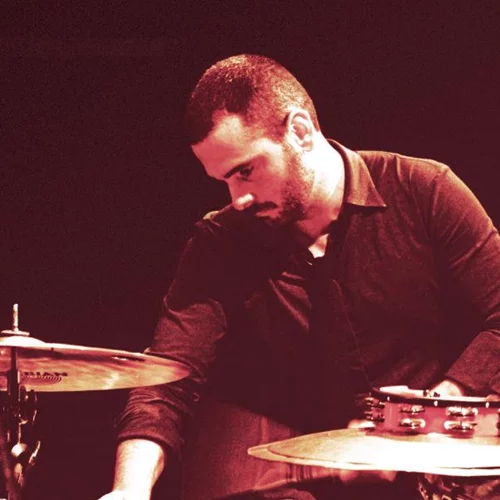 Αλέξανδρος-Δράκος Κτιστάκης: Προτεραιότητά μου είναι αυτό που με κάνει ευτυχισμένο μέσα από τη μουσική 