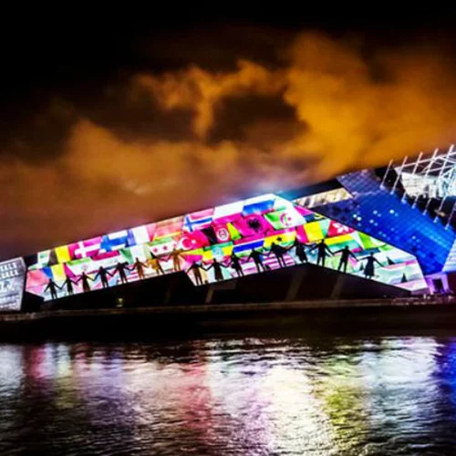 City of Culture 2017: Το Χαλ πιάνει την τέχνη από τα μαλλιά!