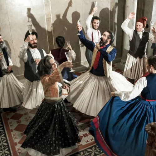 Λεονάρδος Μπατής: «Μια κωμωδία για την εθνική μας τραγωδία»