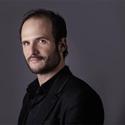 Ο Τομά Λιλτί πιστεύει ότι στην επαρχία γίνεται πολύτιμο ό,τι είναι σπάνιο