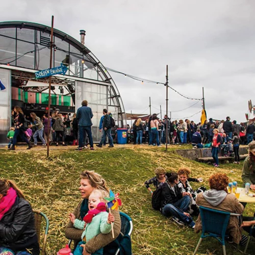 Προορισμός NDSM: τα παλιά ναυπηγεία του Άμστερνταμ υποδέχονται τους hipsters 