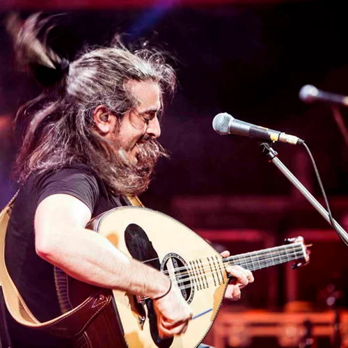 Ανάρπαστα τα εισιτήρια για τη συναυλία του Γιάννη Χαρούλη!