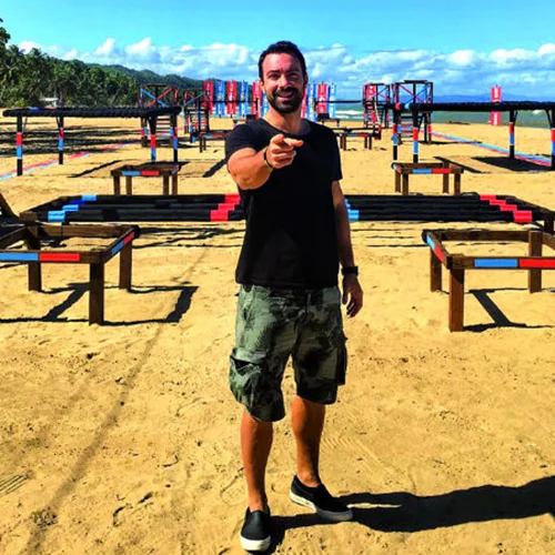 Γιατί βλέπουμε ακόμη την τηλεόραση του 2000;