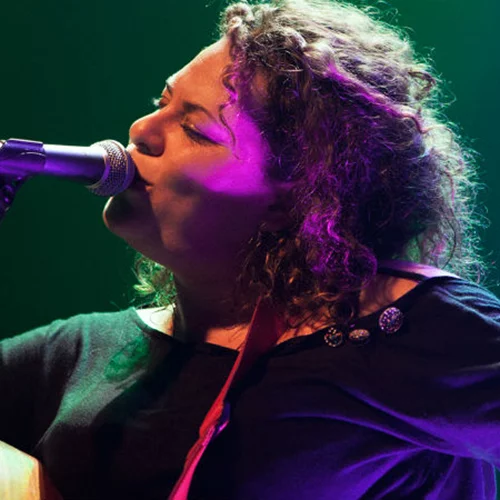 Η Ματούλα Ζαμάνη συναντά Ιππότες της Ασφάλτου στον «Σταυρό»