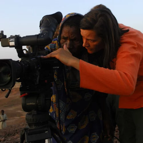 Ένα συγκινητικό σινε-ταξίδι στο Exile Room