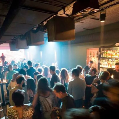 Το «ΦΟΥΑΡ stage» τρία parties πριν από το καλοκαίρι