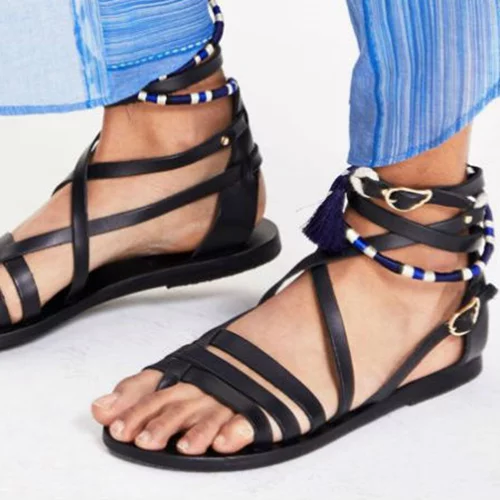 Liya Kebede & Ancient Greek Sandals: Ενώνουν τις δυνάμεις σε μια σειρά που κρύβει έναν καλό σκοπό