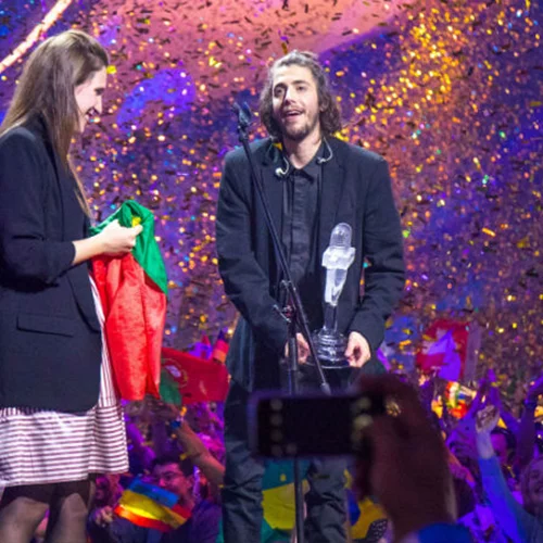 Γορίλες, επιδειξίες και αλογόμορφοι άνθρωποι στη Eurovision