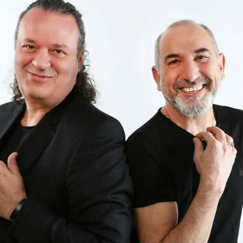 Εκείνος + Εκείνος κι εμείς