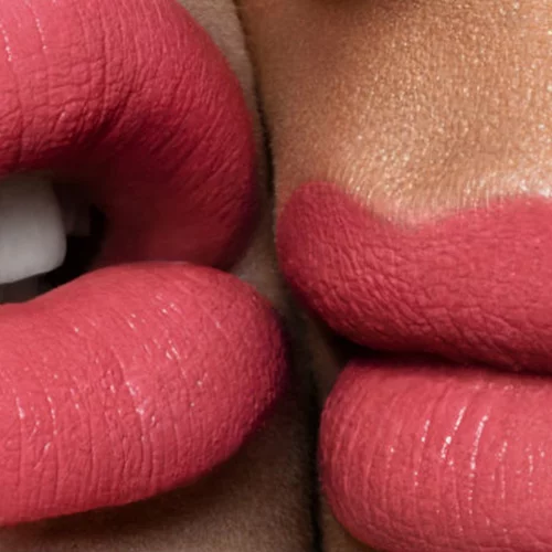 Μολύβια - Στυλό: 3+1 προϊόντα καλωσορίζουν την νέα εμμονή στα χείλη 