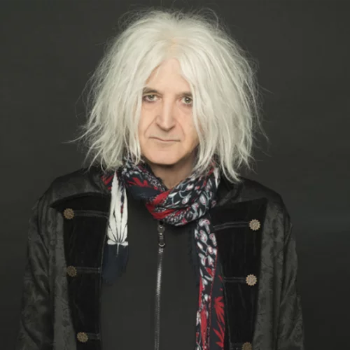 «Αποβλήθηκε» από το «Star Academy» ο Νίκος Καρβέλας