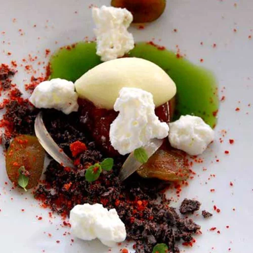 Σαν μια γλυκιά … χωριάτικη σε «Etrusco» και «Botrini’s» 