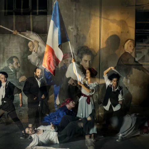 Η Γαλλική Επανάσταση αναβιώνει στο Παλαιό Ελαιουργείο. Μόνο που τη λένε «Λουιζέττα»!