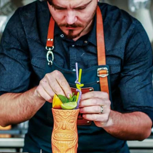 Να πού θα πιούμε τα καλύτερα κοκτέιλ των διακοπών