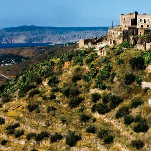 Ζήσαμε το απόλυτο ελληνικό road trip στη Μάνη