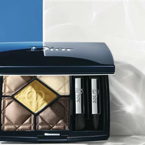 Summer makeup: Αυτές είναι οι 5 πιο hot σκιές ματιών αυτό το καλοκαίρι 