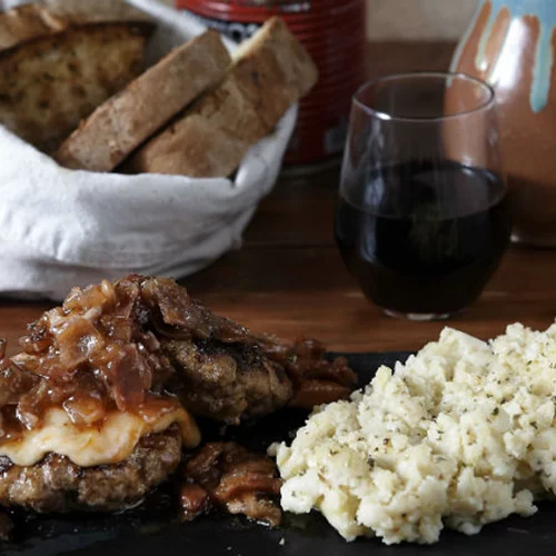 Νόστιμη ελληνική κουζίνα δουλεμένη με μικρές καινοτόμες ιδέες