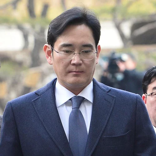 Samsung: καταδίκη του ηγέτη της, πενταετής κάθειρξη