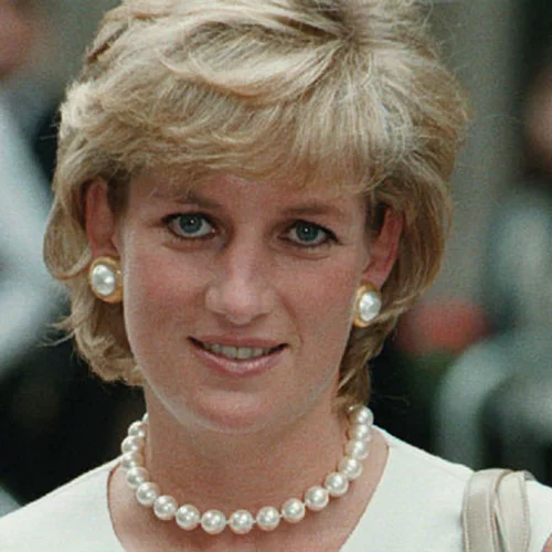 Η άσβεστη γοητεία του φαινομένου «πριγκίπισσα Νταϊάνα»