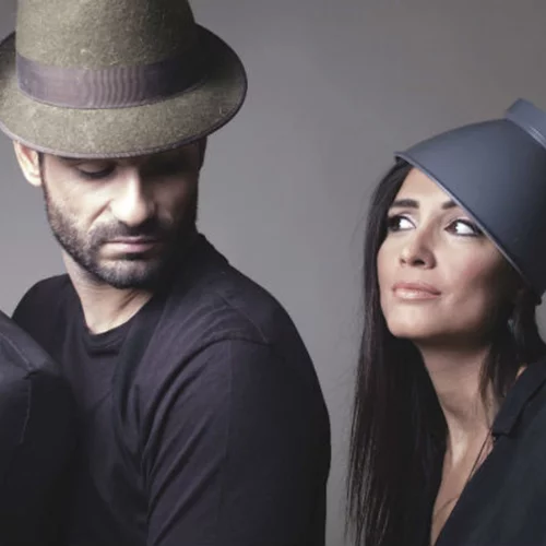 Ένα παθιασμένο ζευγάρι στον «Σταυρό του Νότου»