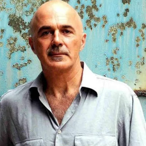 Ο Στάθης Λιβαθινός μιλά στο «α» για τη Σχολή Σκηνοθεσίας