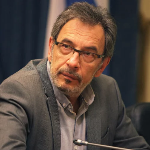 Παραιτήθηκε ο Διονύσης Τσακνής από την προεδρία της ΕΡΤ