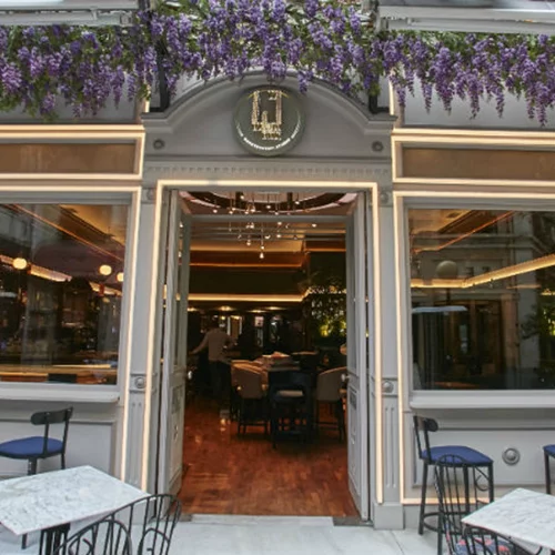 Η νέα εποχή του «42» ξεκινάει και είναι λαμπερή