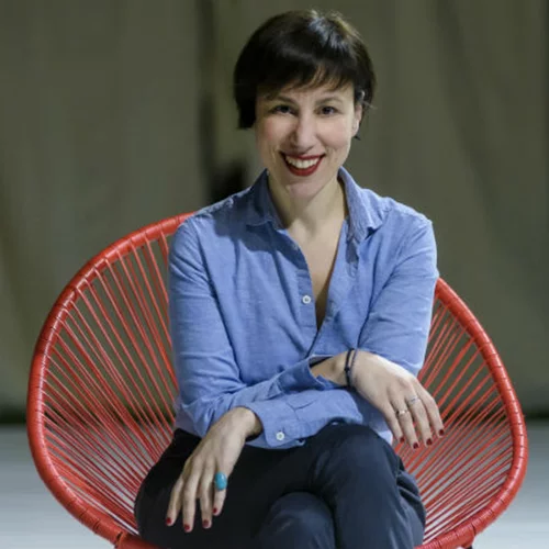 Γκόρκι για εφήβους από τη  Μαρία Μαγκανάρη