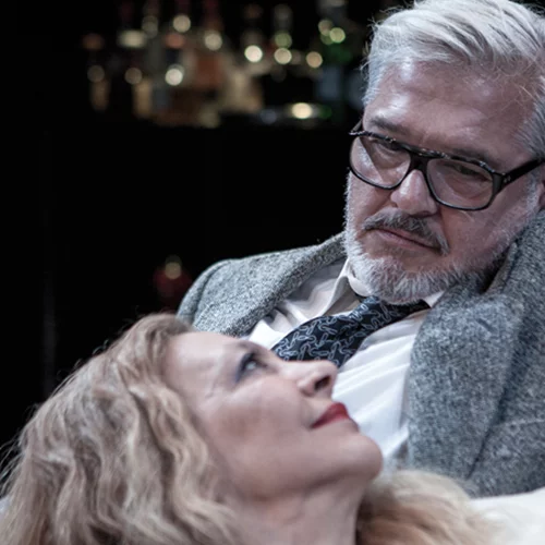 Ποιος φοβάται τη Βιρτζίνια Γουλφ