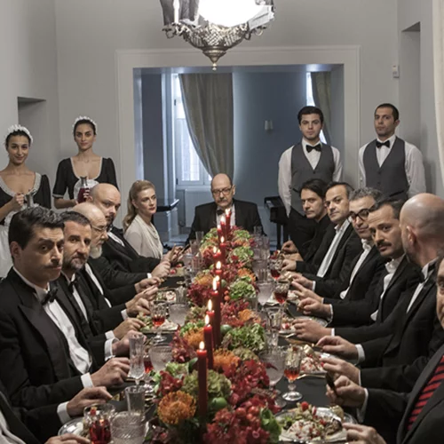 Δημήτρης Τάρλοου: «Στην Αγριόπαπια του Ίψεν υπάρχουν πολλές αναλογίες με αυτό που βιώνουμε σήμερα στην Ελλάδα»