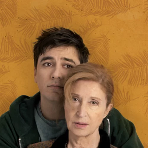 Δείτε τις πρώτες φωτογραφίες από «Το Χελιδόνι» σε σκηνοθεσία Ελένης Γκασούκα