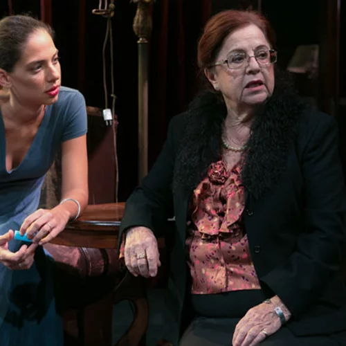 Το θέατρο που αγαπάει τον Καμπανέλλη