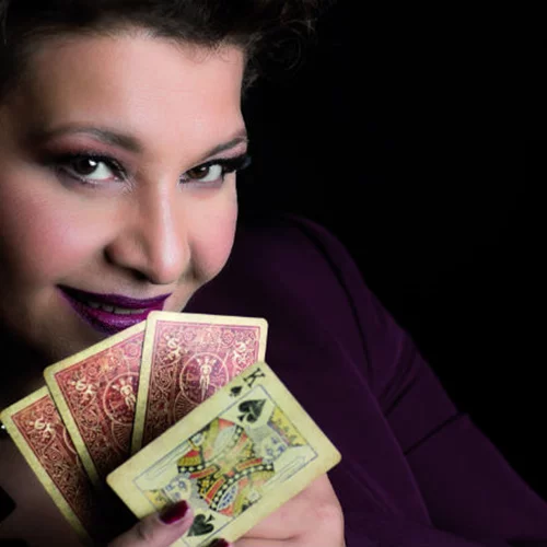 Η Γιώτα Νέγκα αναμετράται με τους άντρες της μουσικής ζωής της