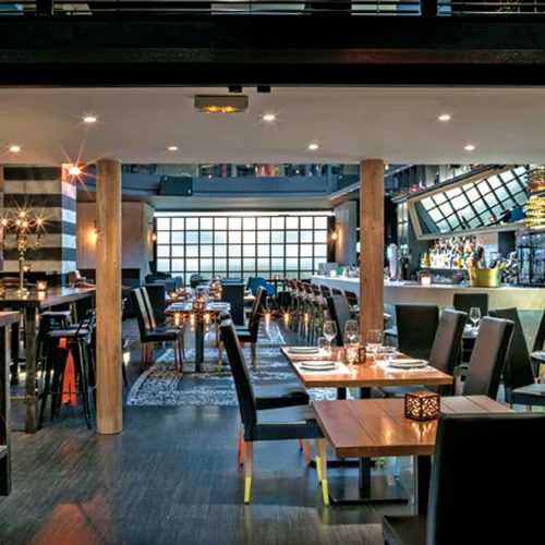 Πρώτη γεύση από ένα νέο bar-restaurant με μεσογειακή γοητεία