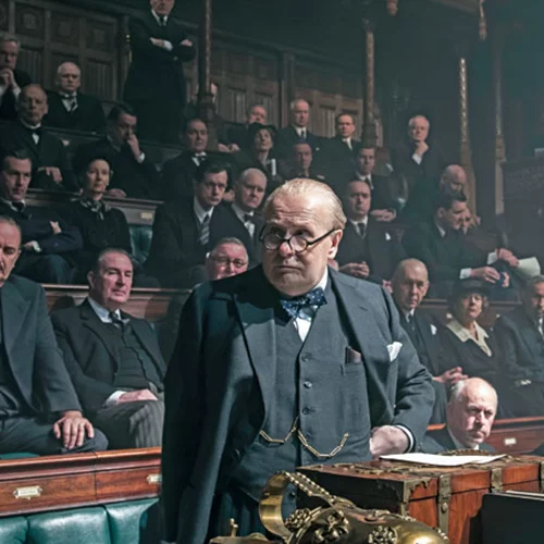 Η πιο Σκοτεινή Ώρα