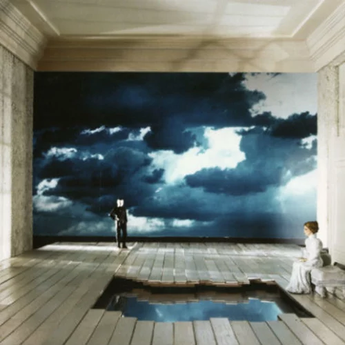 Τα εγκαίνια της εβδομάδας