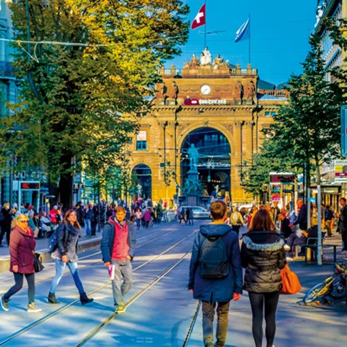 Ζήσαμε τη fun πλευρά της Ζυρίχης (κι όμως, υπάρχει!)