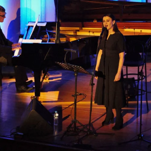 Αναβάλλεται η παράσταση «Ο Γκάτσος που αγάπησα» που ήταν για τις 24/2