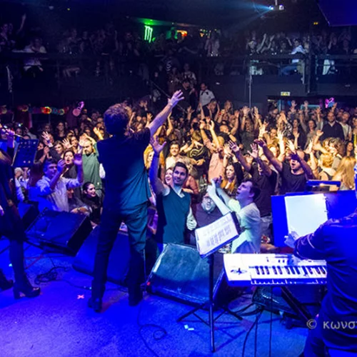 Καυτά «ανοιξιάτικα» πάρτι με Δάκη, Μαντώ, Μπίγαλη