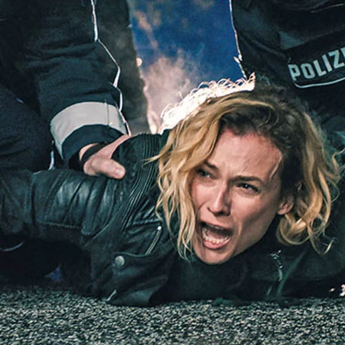 Μαζί ή Τίποτα