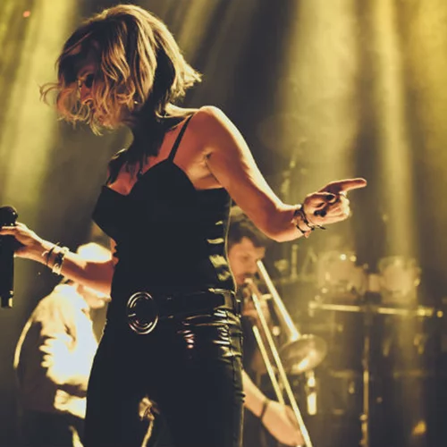 Σαν την Άννα καμιά