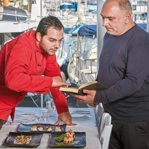 Νέα πιάτα με «Θέα Θάλασσα»