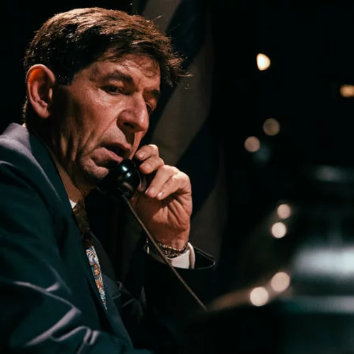 «Εκτός ύλης», αλλά εντός Βουλής