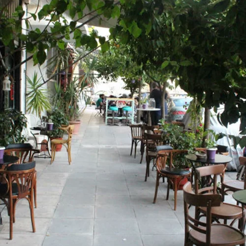 Το Πάσχα ξεκινάει αυτή τη Κυριακή στο Παγκράτι 