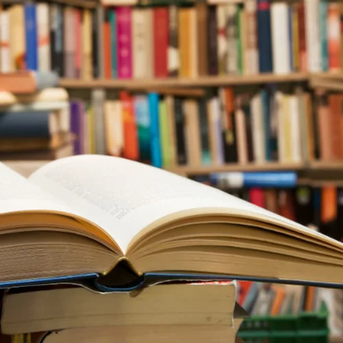 «Διαβάζοντας στα Εξάρχεια» | Δραστηριότητες για παιδιά σε μια παρεξηγημένη περιοχή