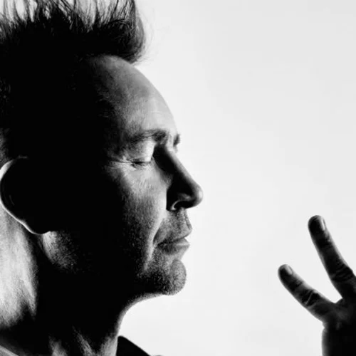 Ο Nigel Kennedy παίζει Μπαχ και Γκέρσουιν