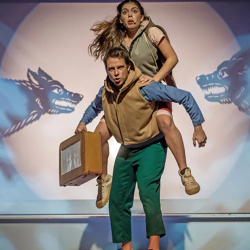 To αγόρι με τη βαλίτσα θα επιστρέψει...