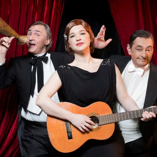 Άκης Σακελλαρίου: «Το μουσικό θέατρο μιλάει στην ψυχή μας»