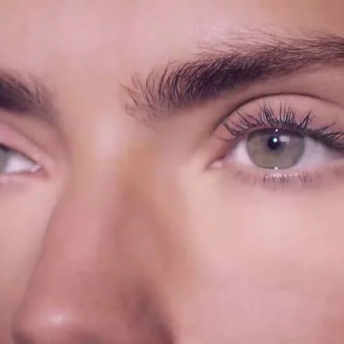 Bright Eyes: 5 βήματα για βλέμμα λαμπερό και σαγηνευτικό και 5 προτεινόμενα προϊόντα  