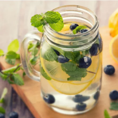 Detox Water: 4 diy συνταγές δίνουν λύση σε 4 προβλήματα 